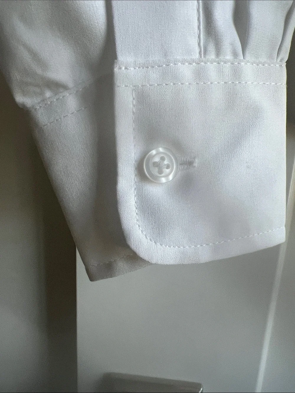 KMJ White Ruffle-Trim Button-Up Blouse - Picture 4 of 6
